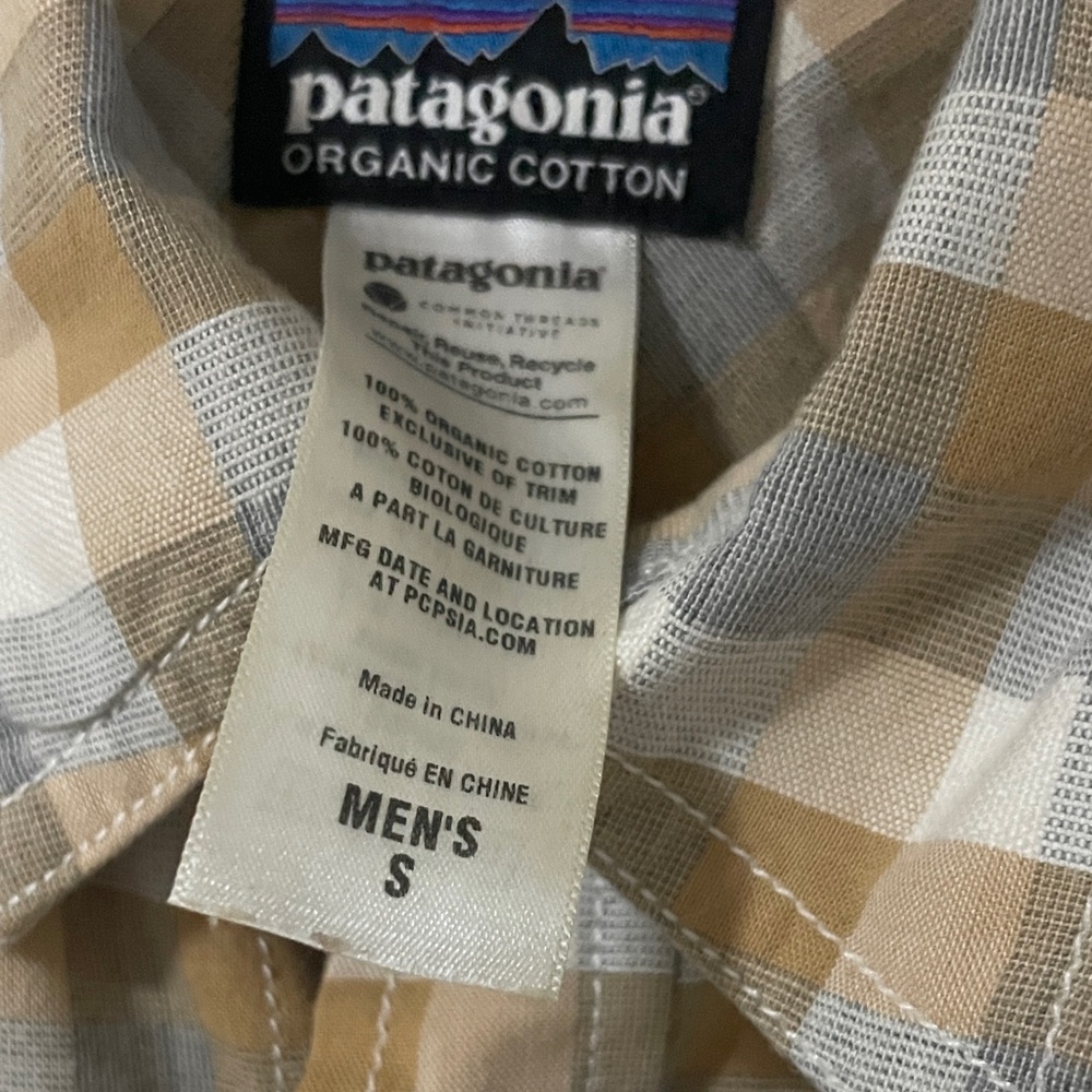 Patagonia Tan and White Plaid Button Down Shirt - Picture 2 of 2